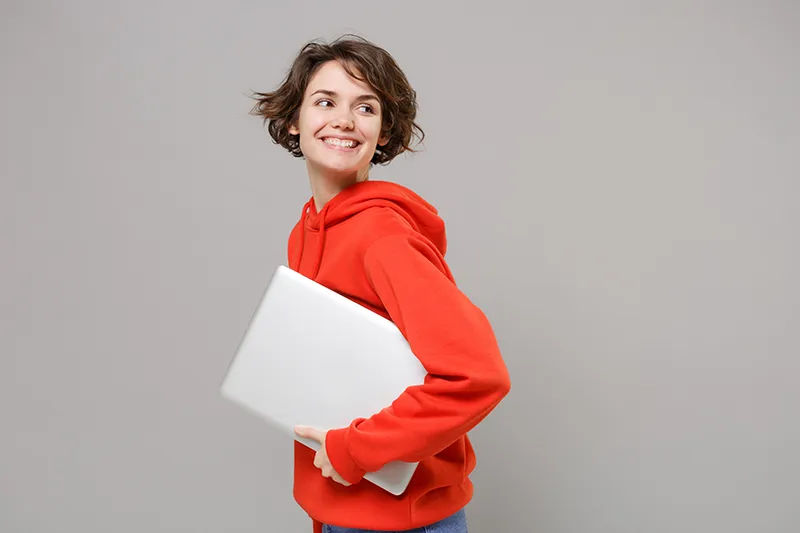 pessoa sorrindo pessoa sorrindo